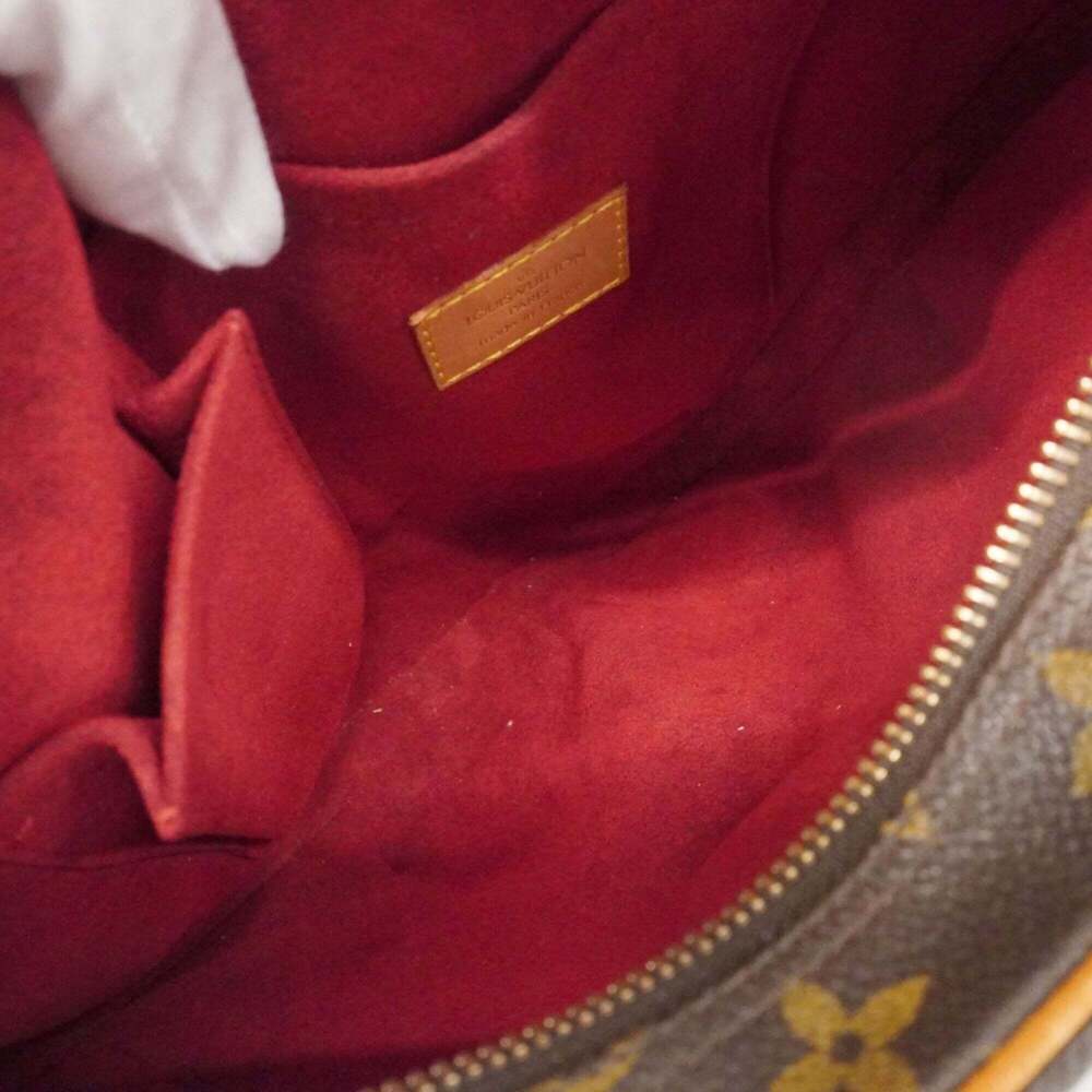 LOUIS VUITTON Brown Monogram Shoulder Bag - Picture 4 of 12